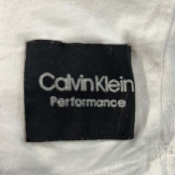 EUC Calvin Klein Performance Yoga soft White Crop Top XL - Picture 6 of 7